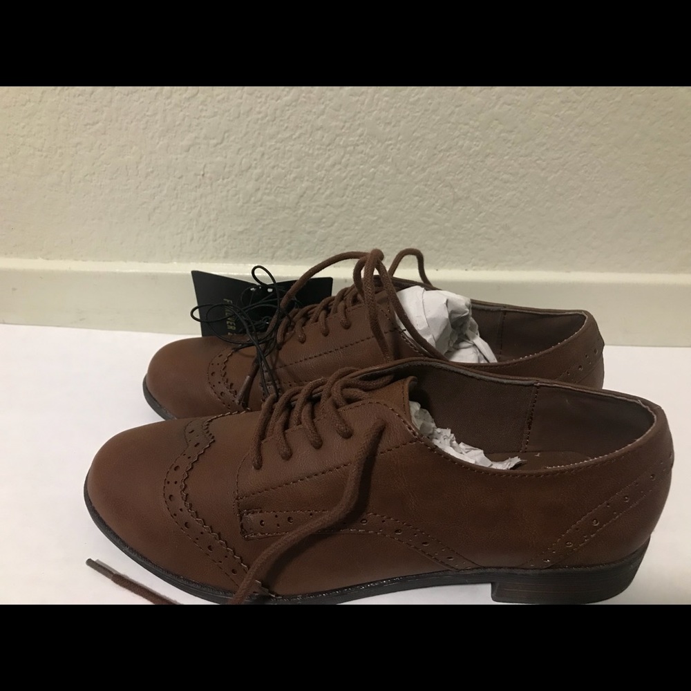 Forever 21 oxfords 5.5